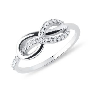 Diamantový prsten Infinity z bílého zlata KLENOTA