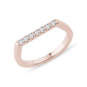 Prsten na malíček s řádkou diamantů v růžovém zlatě KLENOTA
