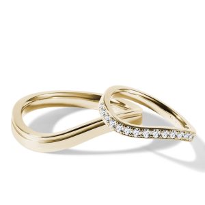 Sada snubních prstenů s vlnkou ve žlutém zlatě KLENOTA